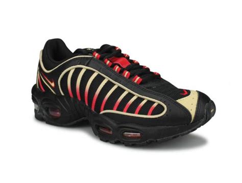 Nike Air Max Tailwind 4 IV CT1267-001 Black Team Gold University Red ...