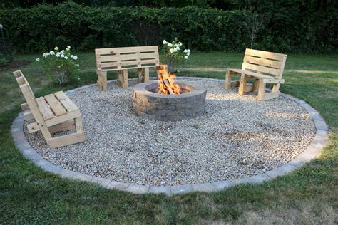 20+ Affordable Backyard Wood Fire Pit Ideas - SWEETYHOMEE