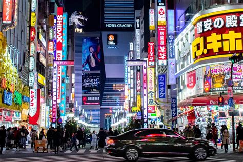 Tokyo at Night: Where to Go & What to Do | TouristSecrets