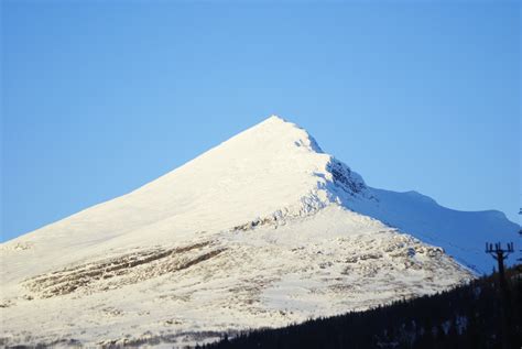 Beautiful snowy mountains at blue sky background in Sweden free image ...