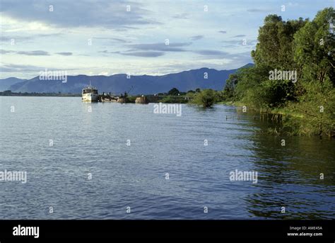 Lake Victoria Kenya Stock Photo - Alamy