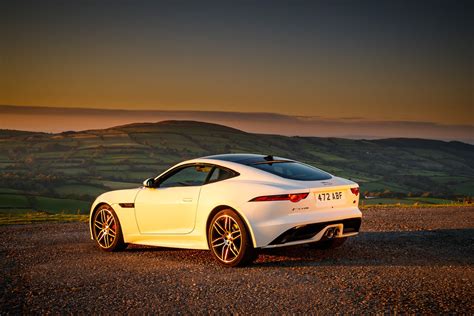 Jaguar F-Type Four-Door Coupe Looks Dashing - autoevolution