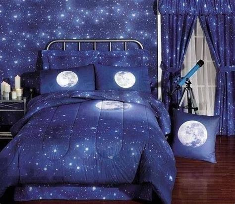 Cute moon and stars bed set I want this | Quarto no espaço, Sala de ...