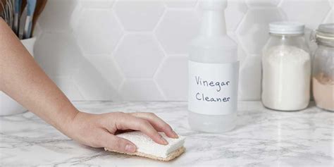 5 Cleaning Hacks You Can Perform At Home Using Vinegar-5 Cleaning Hacks ...