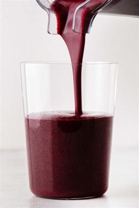 Beet Smoothie - Smoothies and Shakes