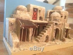 Custom Star Wars Diorama -tatooine-building