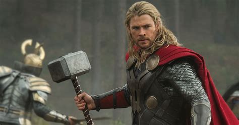 Thor: The 10 Most Powerful Versions of Mjolnir, Ranked