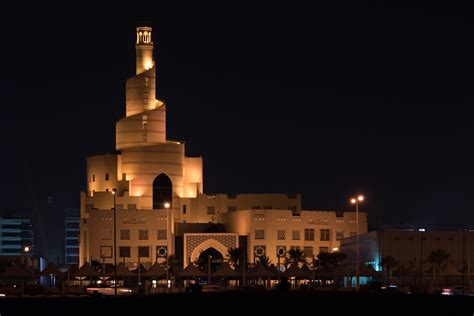 Al Fanar Mosque - Heroes Of Adventure