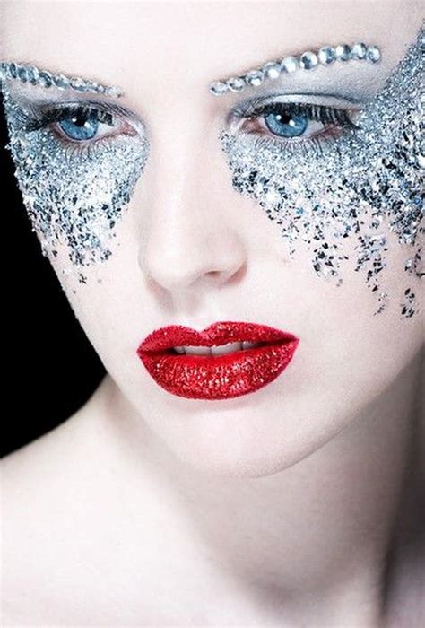 20 Cool Halloween Eye Makeup Ideas 2023