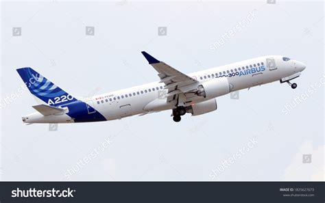 2,253 Airbus A220 Images, Stock Photos, 3D objects, & Vectors ...