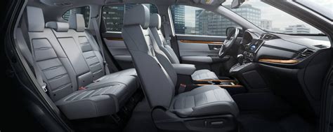 What Are the 2020 Honda CR-V Interior Features? | Honda of Watertown