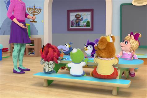 The Muppet Babies Learn About Hanukkah With Some Help from Jenny Slate ...