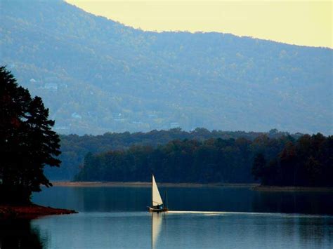 Lake Chatuge | Official Georgia Tourism & Travel Website | Explore ...