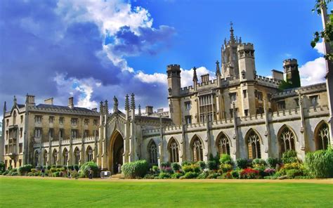 Best Engineering Universities in UK and Application Tips - Scholarship ...