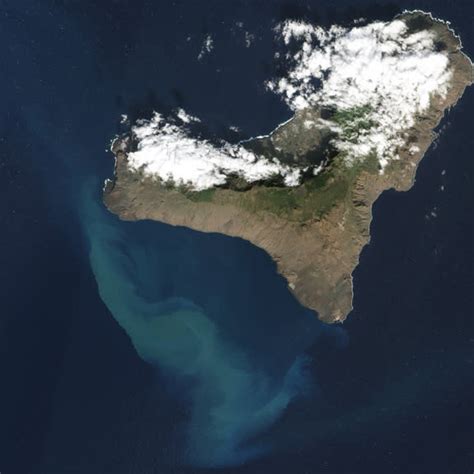 New Eruption May Be Brewing at El Hierro Volcano