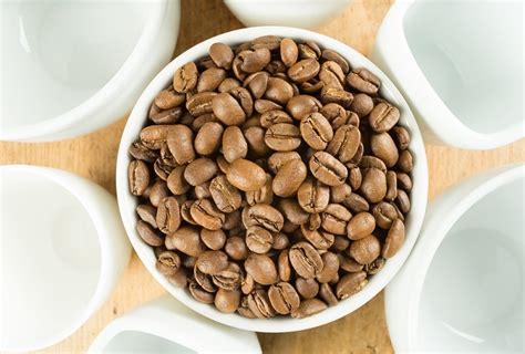 Best Light Roast Coffee Beans 2024 | Reviews by Fourth Estate