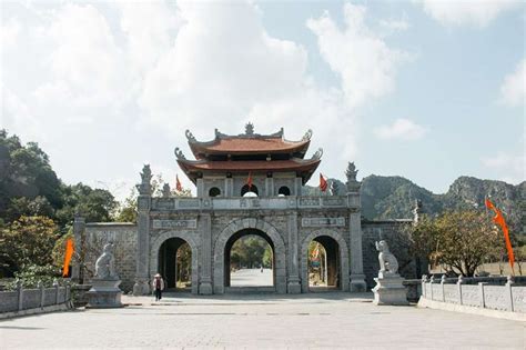 Hoa Lu Ancient Capital - Vietnam Travel Online