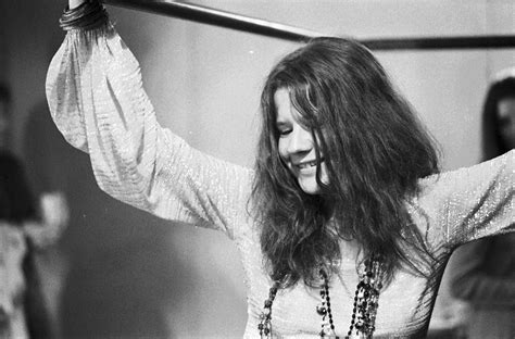 Janis Joplin nasceva 80 anni fa: canzoni, causa morte, età | Style | Style