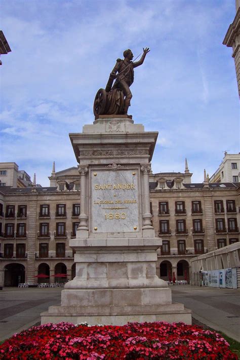 Escenas de Santander: Monumento a Velarde