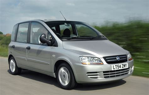 Fiat Multipla Estate Review (2000 - 2010) | Parkers