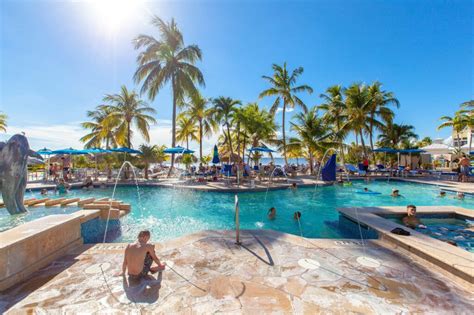 The 9 Most Beautiful Florida Keys Resorts (2019) | Oyster.com | Florida ...