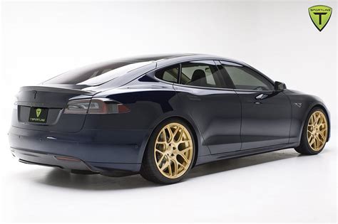 T Sportline Tesla Model S Performance (2014) - picture 6 of 15