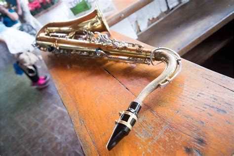 5 Saxophone Brands To Avoid! (+ 5 Much Better Brand Options ...