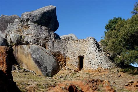 Great Zimbabwe Ruins: The House of Stones - Erika's Travels