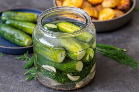 Quick Pickled Cucumber Recipe - Momsdish