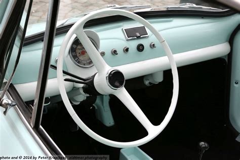 Fiat 500 Oldtimer Vintage Interior Fiat 600, Vintage Interior Design ...