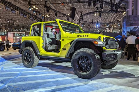 2024 Jeep Wrangler Gets Big Upgrades: Full Floating Axle, Power Seats ...