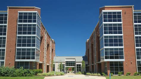 UAH - Housing & Residence Life - Mailroom Services