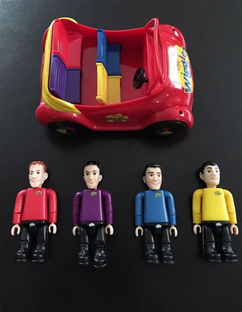 The Wiggles Big Red Car With 4 Figures - Greg Murray Jeff Anthony VERY ...