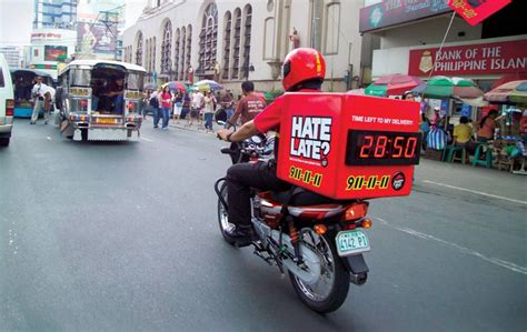 Pizza Hut Delivery Bikes Come Standard With A Countdown Clock - Gallery ...