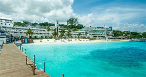 Beaches® Ocho Rios: All-Inclusive Resorts Jamaica [Official]