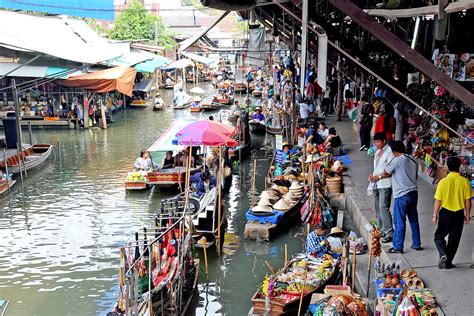 Damnoen Saduak Floating Market - Tour Thailand’s Popular Floating ...