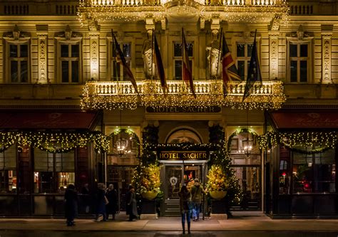 Hotel Sacher (2) Foto & Bild | world, nachtaufnahme, österreich Bilder ...