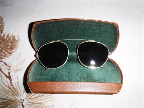 Clip on Sunglasses Gold Tone in Leather Case - Etsy