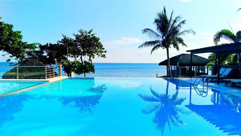 Palm Beach Resort in Laiya Batangas - The Pinoy Traveler