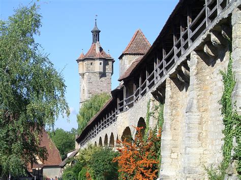 Old Town Walls, Rothenburg - Nomads Travel Guide