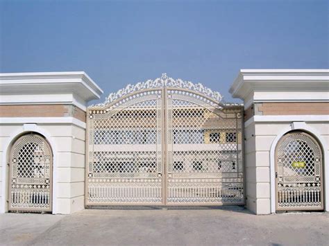 15 of Our Favorite And Unique Gate Design – Fantastic Viewpoint