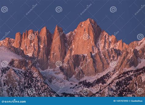 Panorama of Glowing Lone Pine Peak and Mount Whitney Sunrise, Alabama ...