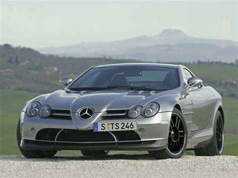 MERCEDES-BENZ SLR MCLAREN - Review and photos