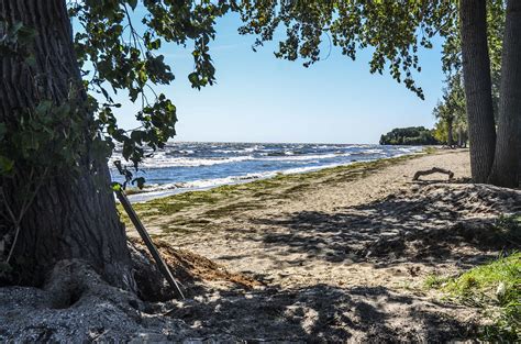 Lake Erie Beach Scene | Lake Erie at Sterling State Park in … | Flickr