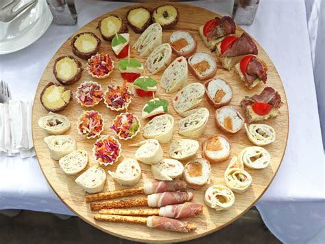 Kroger Catering Menu & Party Platters Prices 2023 - Modern Art Catering