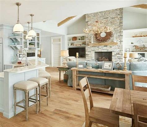 Beach house interior design ideas (49) | Rustic chic living room, Beach ...