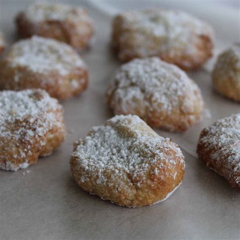 Recipe for Ricciarelli di Siena Cookies - Italian Notes