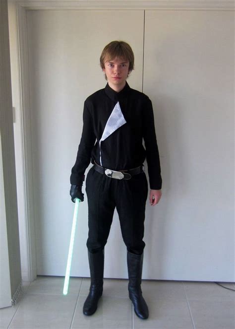 Luke Skywalker from RETURN OF THE JEDI. | Luke skywalker costume, Jedi ...