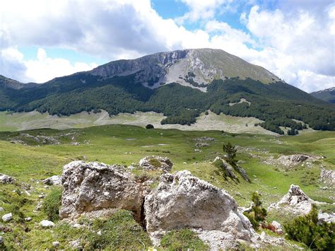 Apennine Mountains - Wikipedia