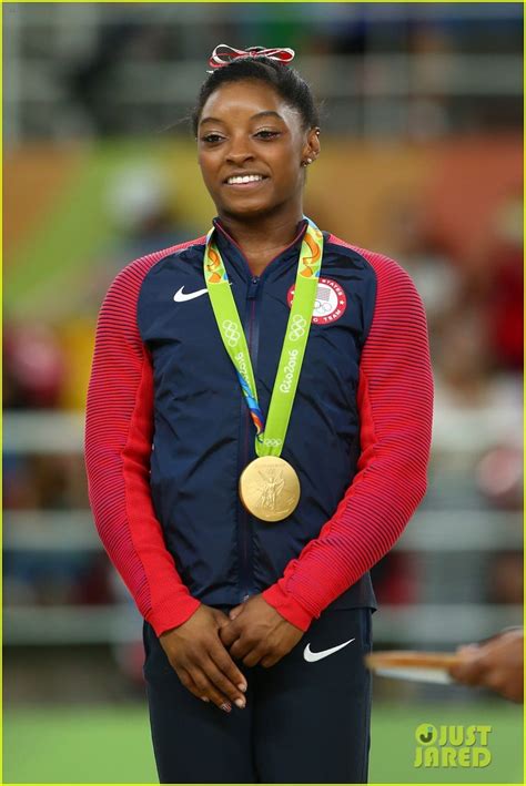 Full Sized Photo of simone biles vault gold medal rio olympics 25 ...